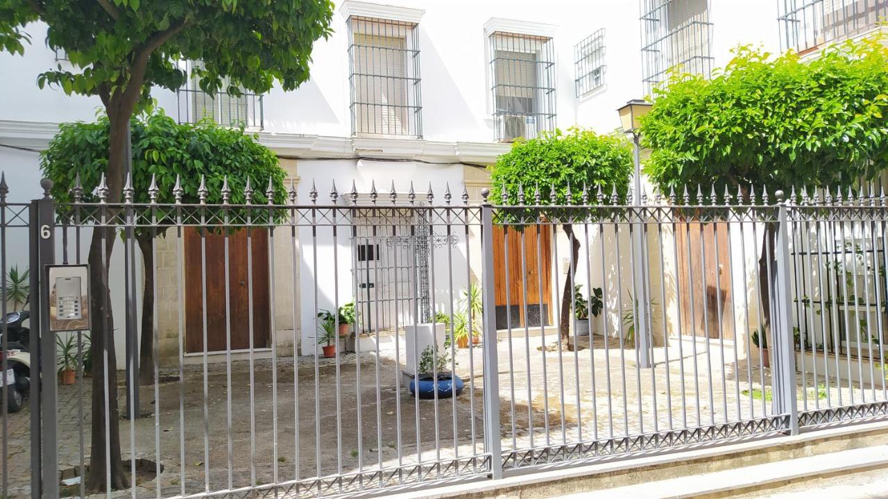 Sherryflat Claveles - Parking Jerez de la Frontera Exteriör bild